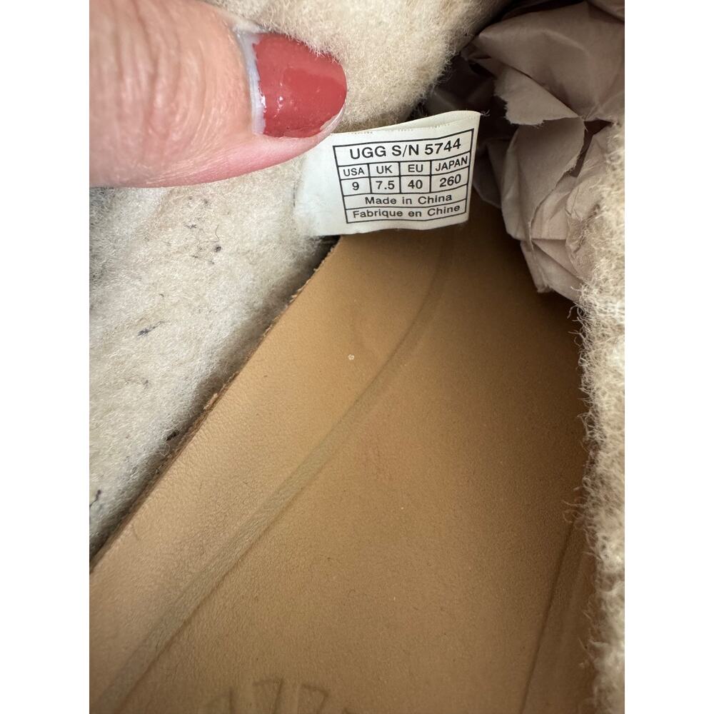 UGG Black Leather Shearling-Lined Clogs - Picture 8 of 8
